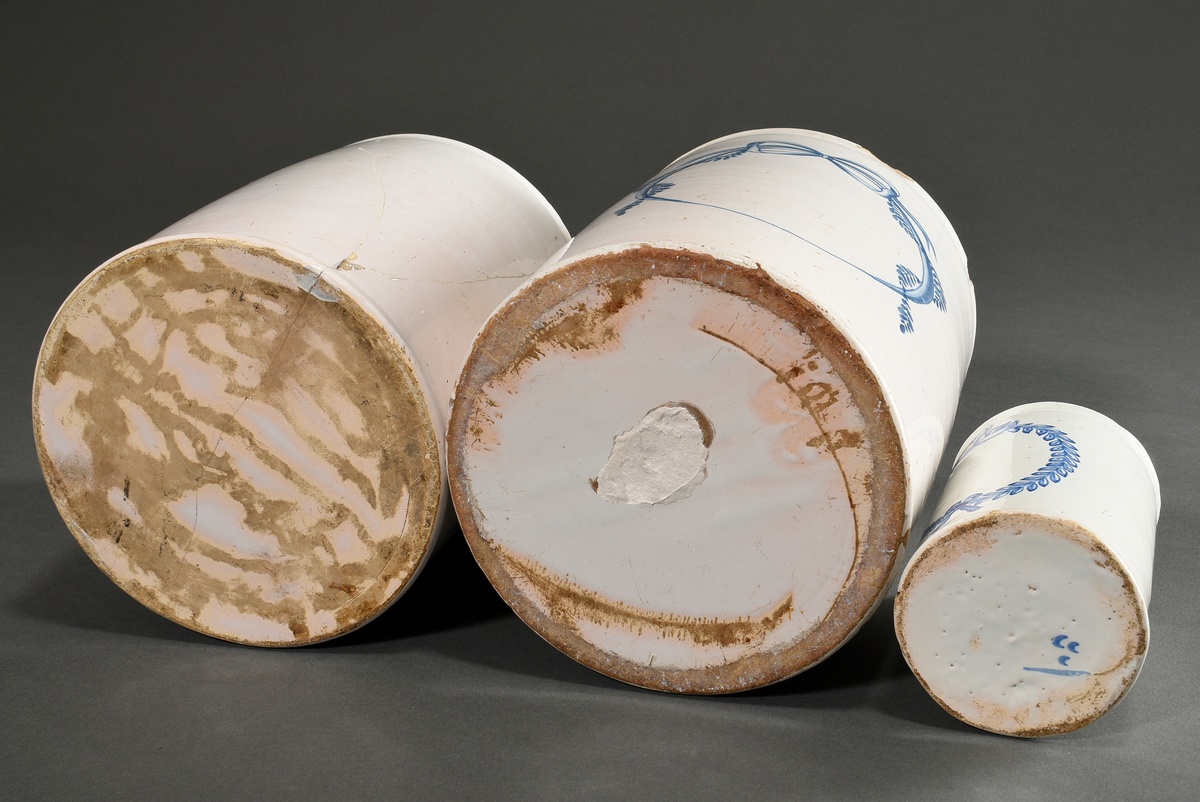 3 Various cylindrical faience pharmacy vessels with blue painted cartouches, c. 1800, 1x with lid,  - Image 12 of 14