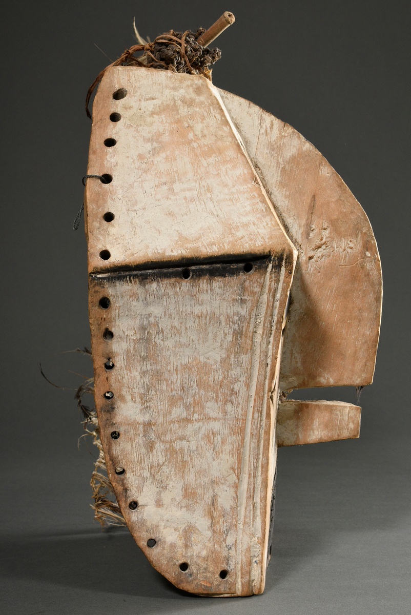 Small and rare Kifwebe mask of the Luba, Central Africa/ Congo (DRC), wood with traces of kaolin an - Image 4 of 15