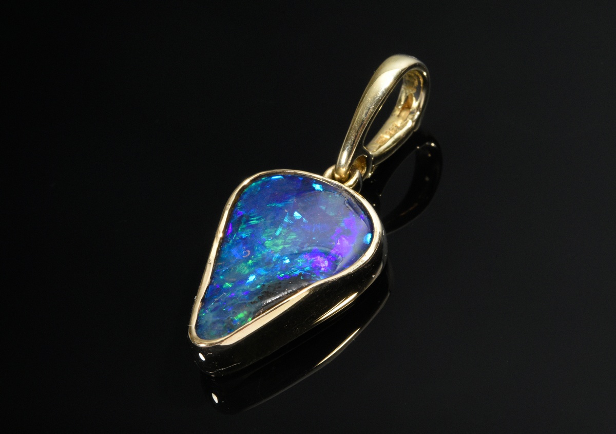 Modern yellow gold 585 boulder opal clip or pendant, 5.6g, l. 3.5cm