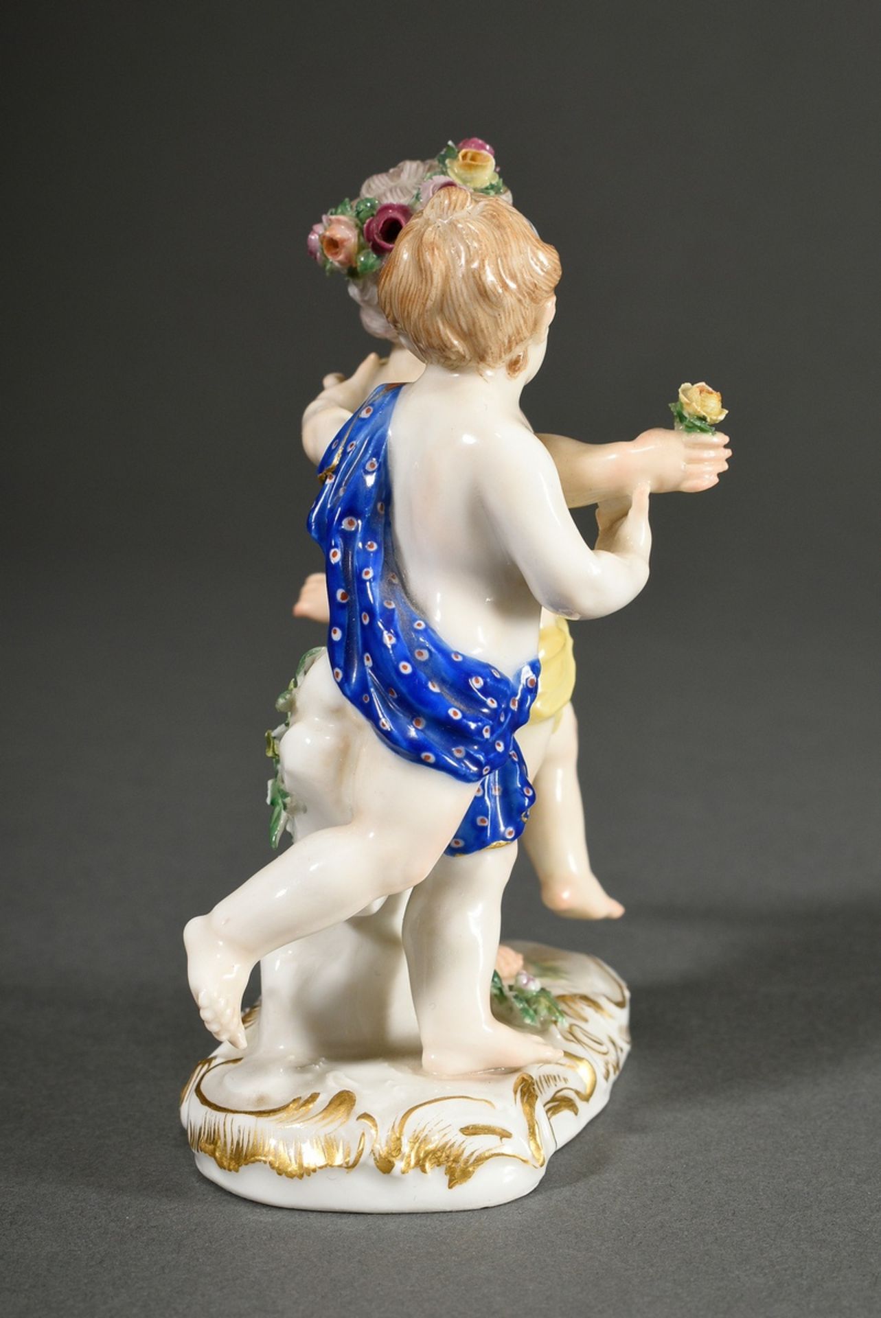 Meissen Figur "Tanzendes Blumenpaar", polychrom bemalt  auf goldstaffiertem Rocaillesockel, Modelln - Bild 4 aus 10