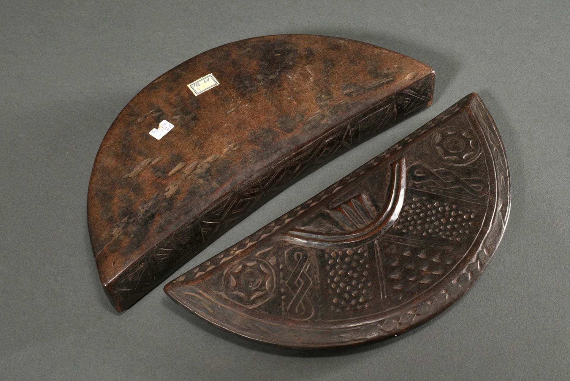Fine tukula box from Kuba, Central Africa/ Congo (DRC), probably early 20th c., crescent-shaped woo - Image 5 of 6