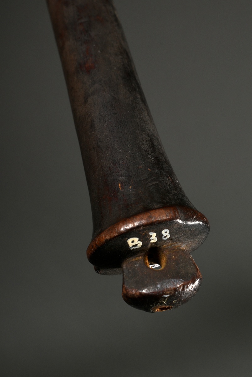 Old Baule gong mallet, West Africa/Côte d'Ivoire, early 20th c., wood, metal and plant fibers, abst - Image 5 of 8