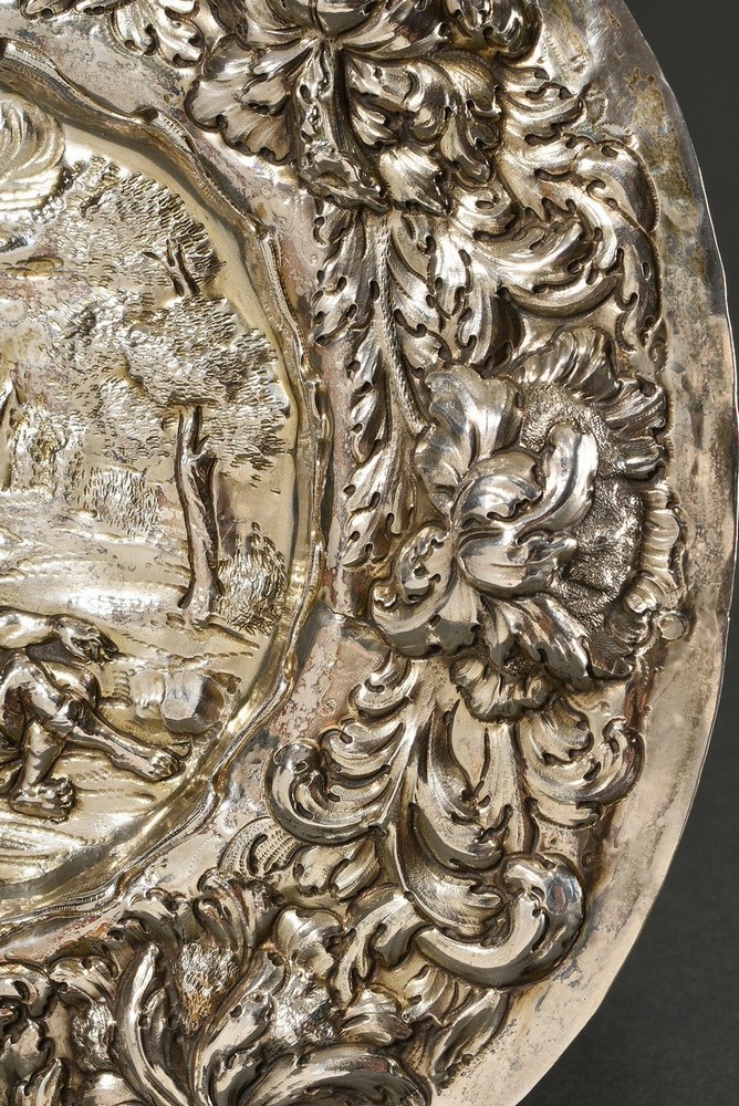 Oval Baroque display plate with embossed decoration "David with the head of Goliath in a wide lands - Image 3 of 8