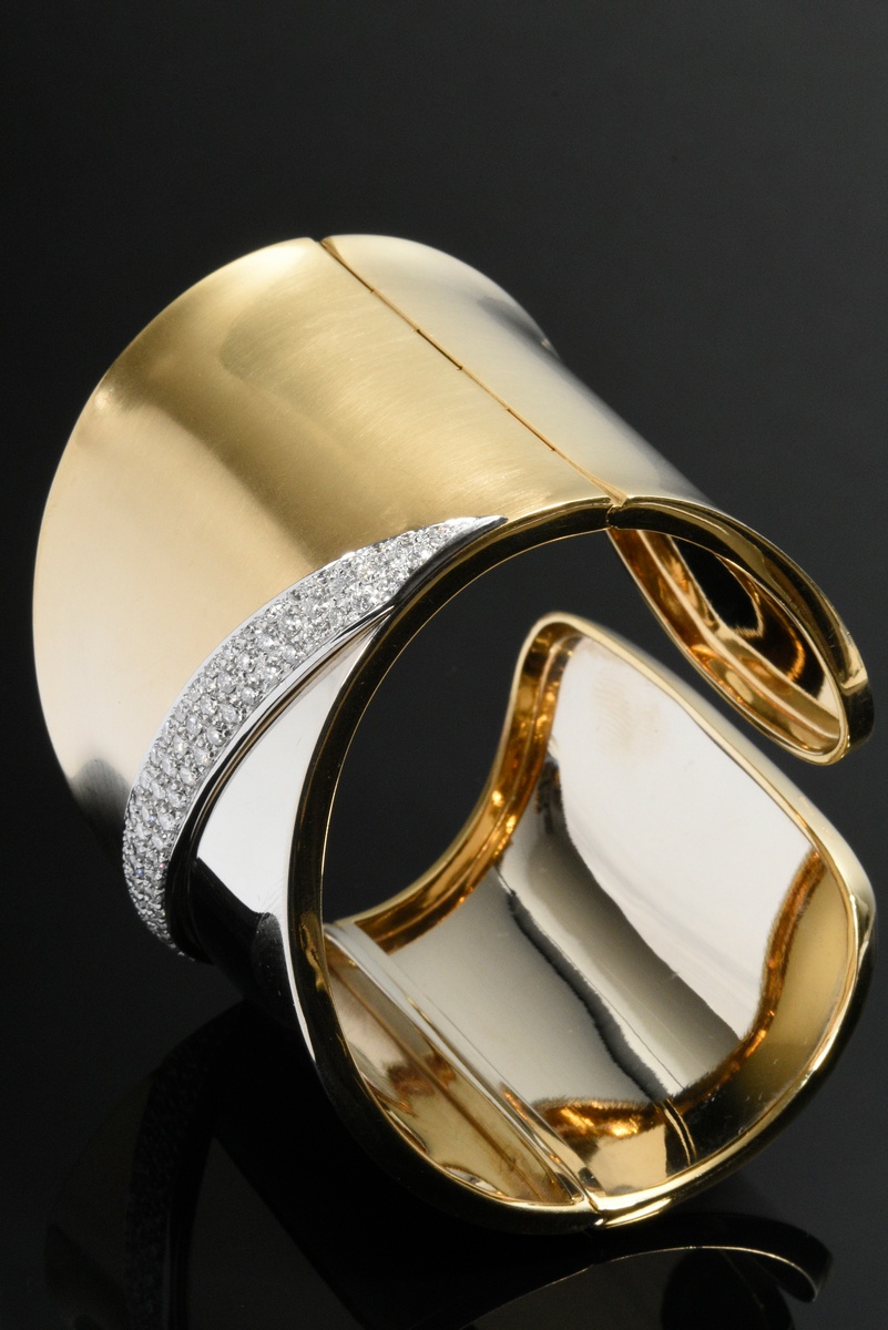 Wide yellow and white gold 750 bangle with attached brilliant-cut diamond bars (approx. 2.50ct/VSI/ - Image 5 of 6