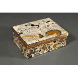 Rectangular puddingstone tabatiere with chiselled doublé mounting, approx. 1780/1800, 3.2x8.1x6.4cm