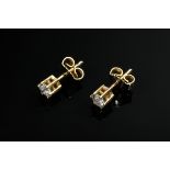 Pair of yellow gold 585 diamond stud earrings (together approx. 0.34ct/VSI-SI/W), 1.1g
