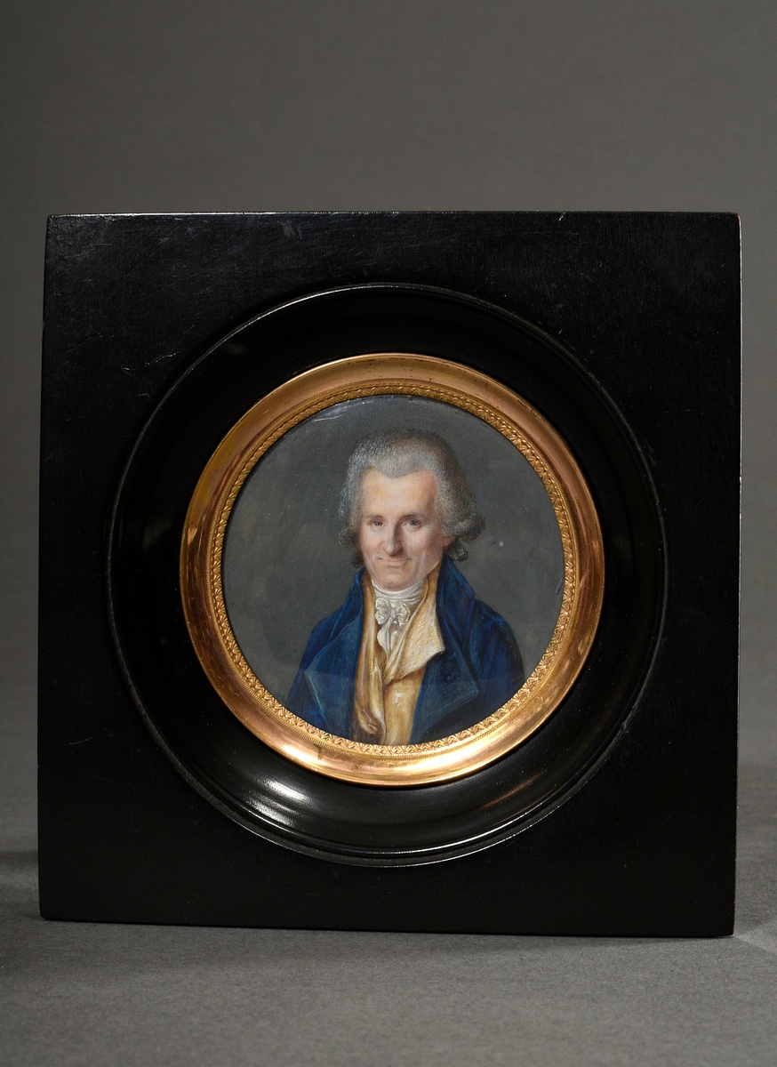 Miniature in flawless painting "Portrait of a gentleman with high forehead and powdered wig", 18th 