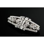 Art Deco platinum double clip pin with octagonal and baguette-cut diamonds (together approx. 4ct/VS