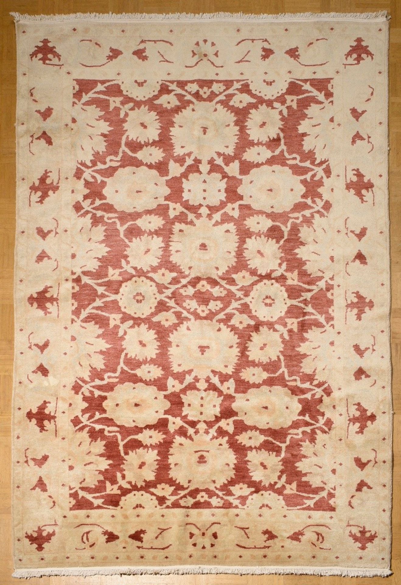 Dekorativer Ziegler Teppich mit floraler Musterung in hellen Farben, Wolle auf Baumwolle, 2. Hälfte - Bild 2 aus 6