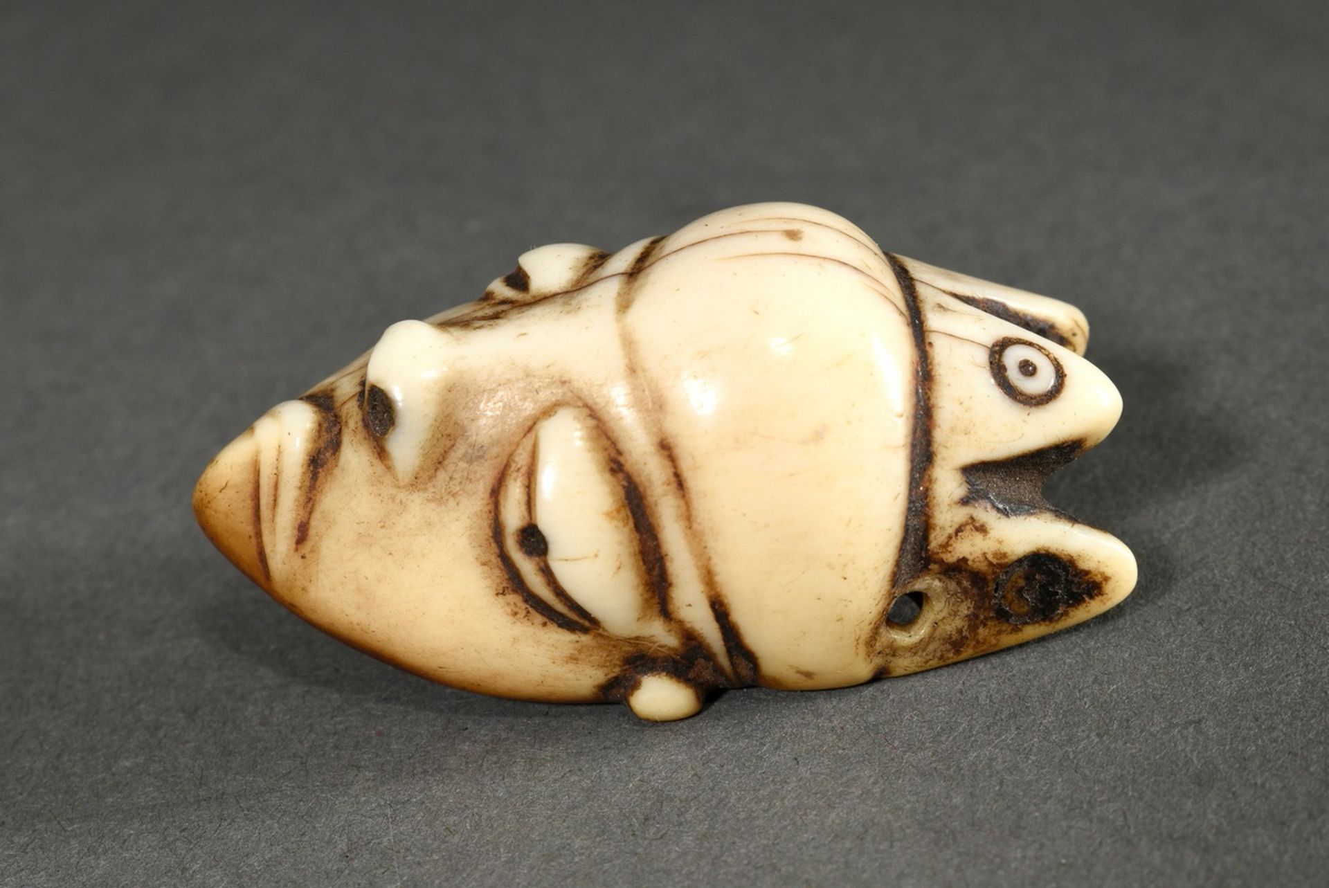 Small ivory pendant of the Pende, Central Africa/ Congo (DRC) approx. 1900, h. 4.8cm, slightly rubb - Image 3 of 8