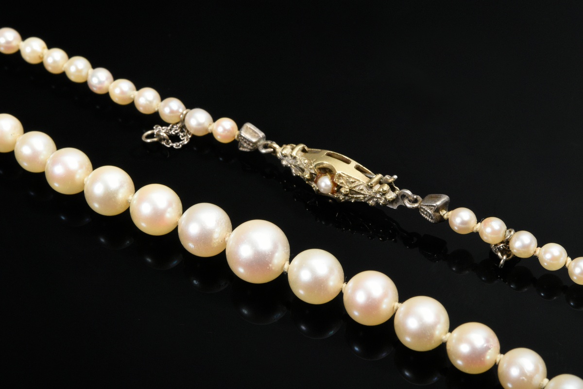 Gradient cultured pearl necklace with yellow gold 585 clasp, 17.7g, l. 58cm, Ø 3.4-8.2mm - Image 2 of 2