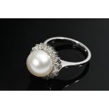 Classic 750 white gold ring with South Sea cultured pearl (Ø 10mm) in brilliant-cut diamond ring (a