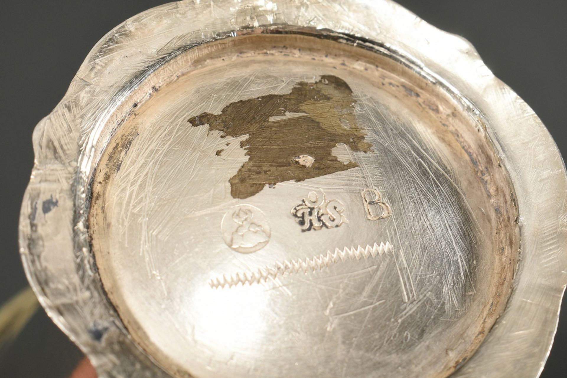 Small conical cup with ornamentally engraved vermeil rim and monogram "MES", Mark: Otto Henrik Sjöb - Image 5 of 5