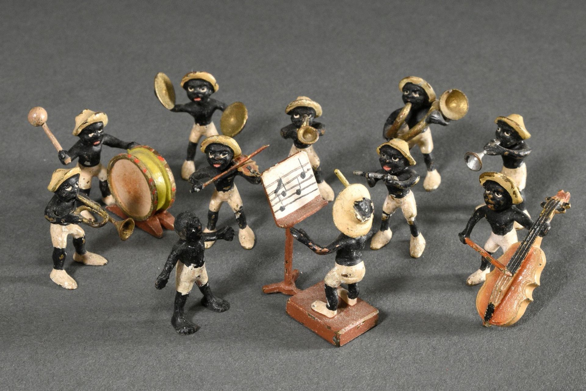 13 Various pieces of Viennese bronze figures "Jazz Chapel", "Pheasant" and "Jumping Dog", coloured 