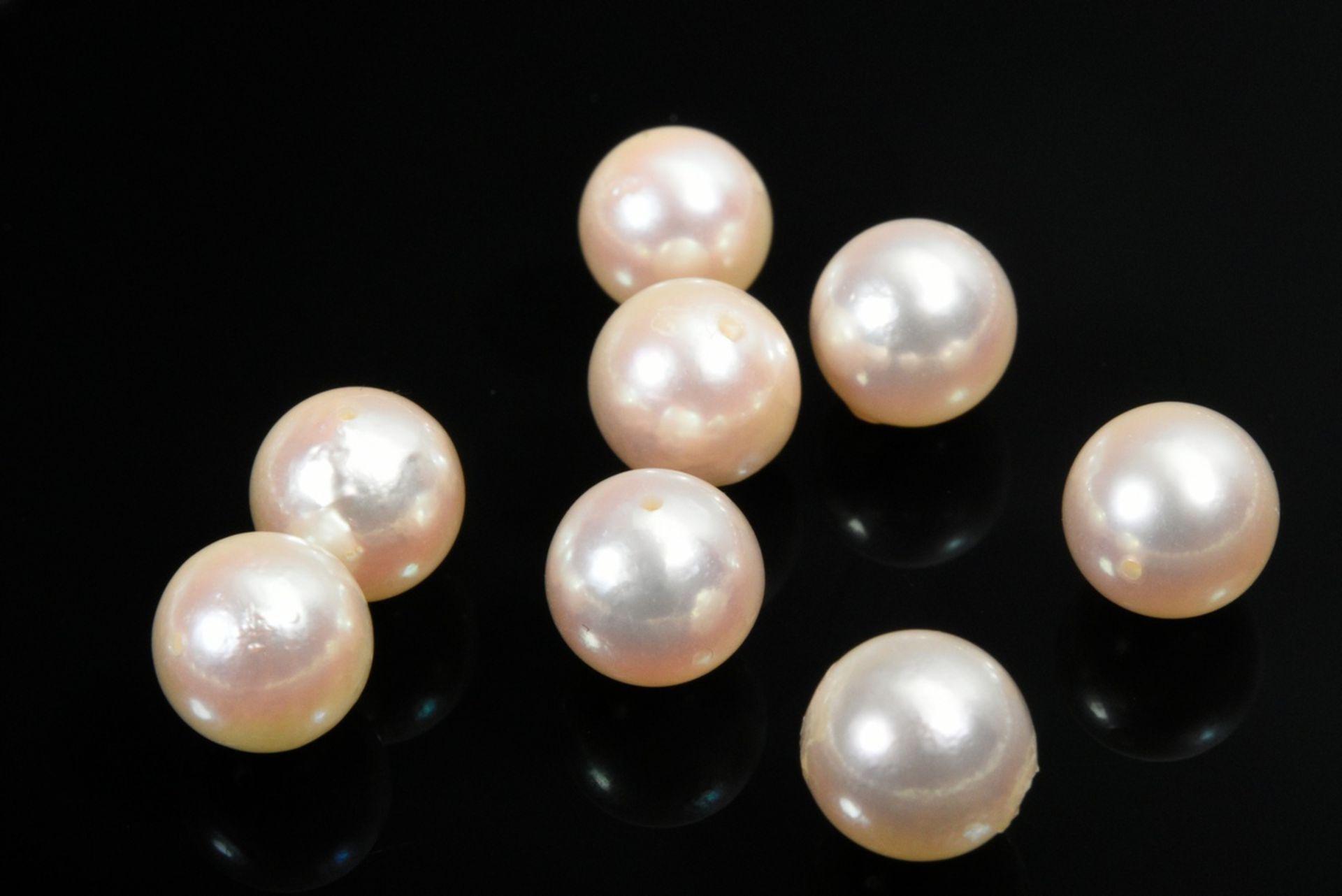 Zuchtperlencollier (36g, L. 38,5cm, Ø 7,5mm und 8 extra Perlen) an Nittel Verschluss mit austauschb - Bild 3 aus 4