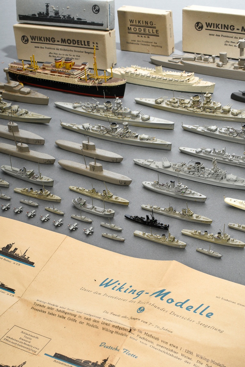 66 Wiking ship models, some in original box, consisting of: 15 model boats (3x "Gneisenau Scharnhor