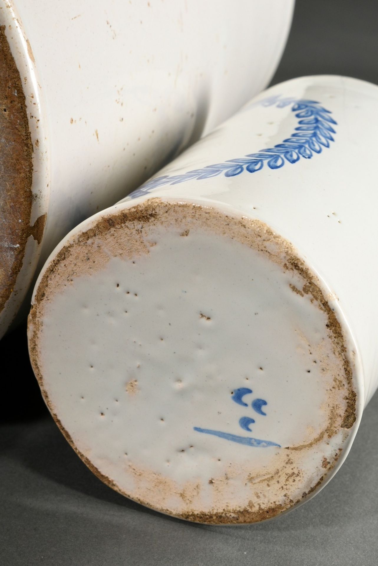 3 Various cylindrical faience pharmacy vessels with blue painted cartouches, c. 1800, 1x with lid,  - Image 13 of 14