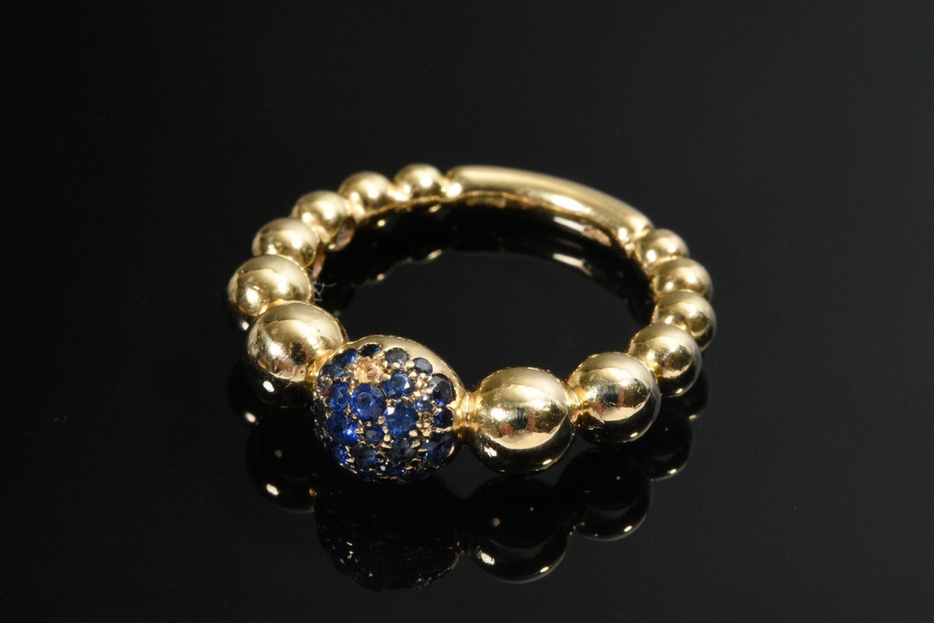 Gradient yellow gold 750 ball ring with central sapphire pavé (approx. 0.35ct), 7g, size 54, 1 ston - Image 3 of 4