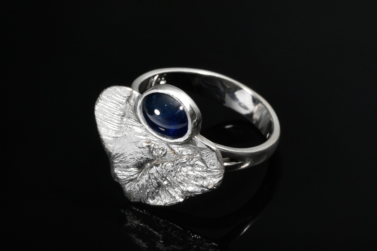 2 Pieces of modern white gold 750 jewellery with sapphire cabochons, handmade (together 7.5g): Ring - Image 2 of 3