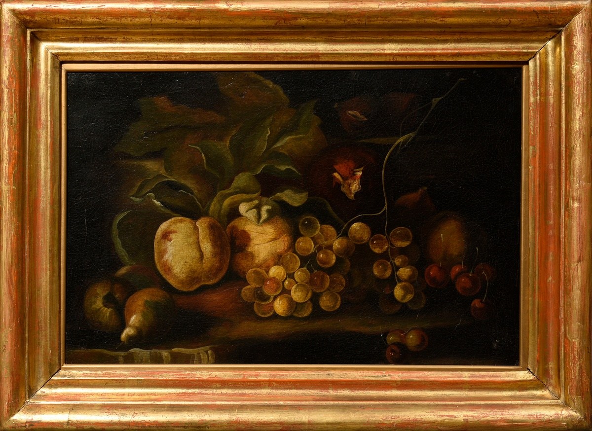 Unknown artist of the 18th/19th c. "Fruit still life", oil/canvas doubled, gilded, wide frame, 34,5 - Image 2 of 4
