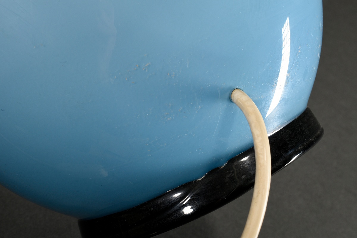 Venini table lamp with ovoid glass base in light blue opaque glass on black stand ring, old glue on - Image 6 of 7