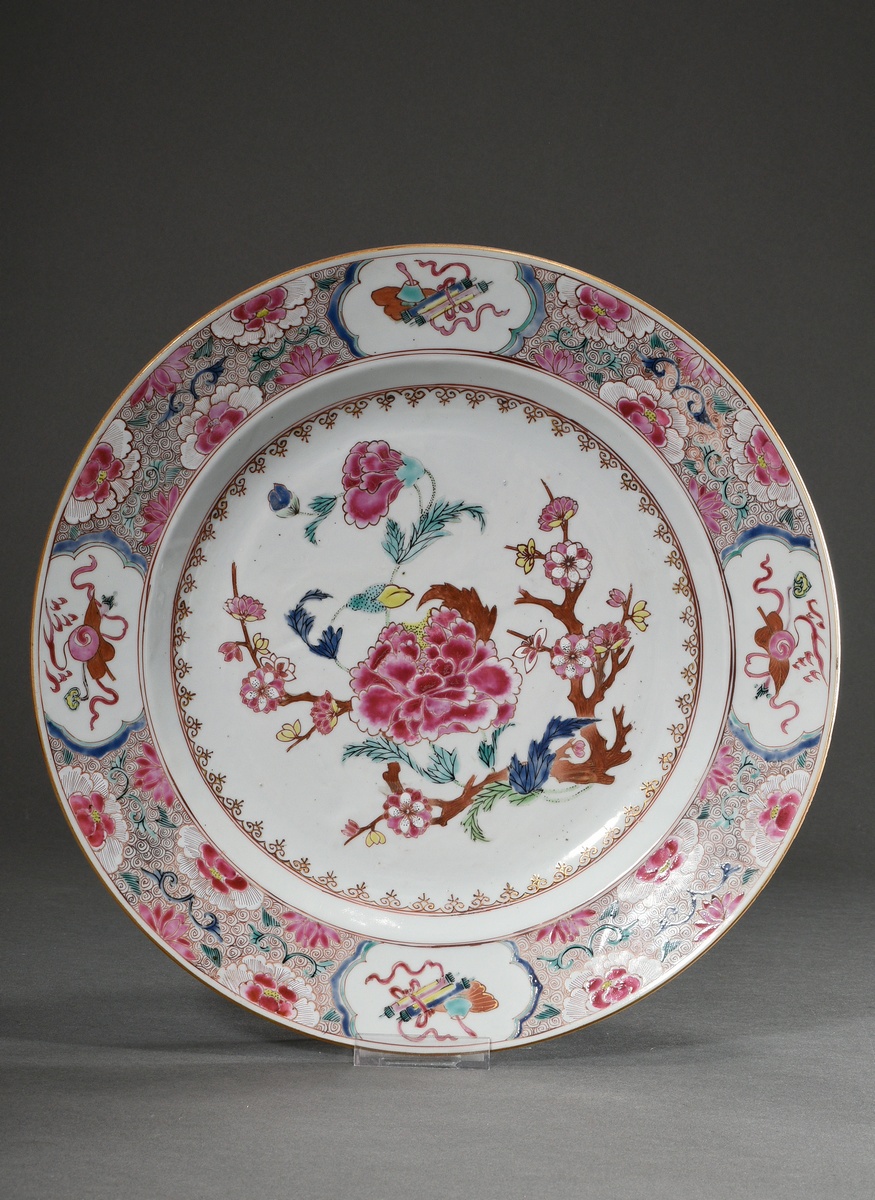 Großer Chine de Command Teller mit floraler Familie Rose Malerei, Qianlong Dynastie, China 18.Jh., 