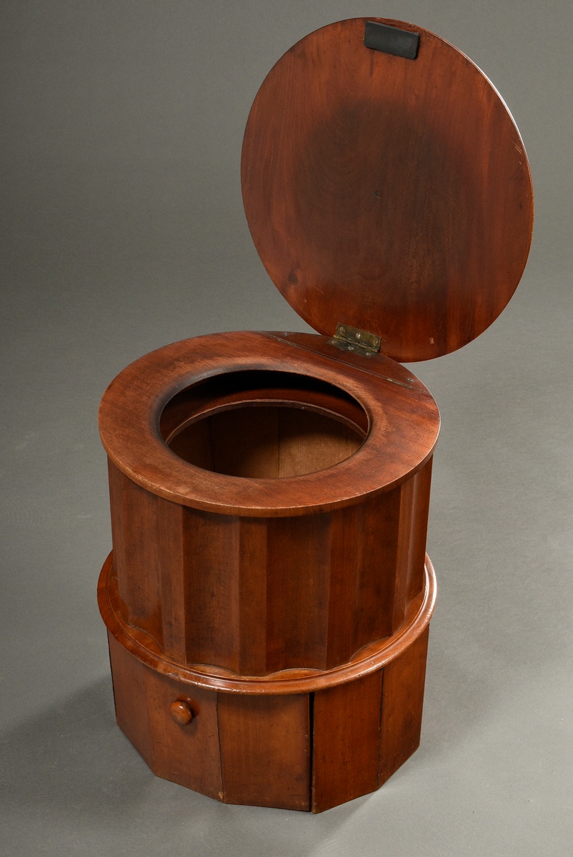 English library toilet in column form, mahogany with gold-punched brown leather on the top, around  - Image 3 of 6