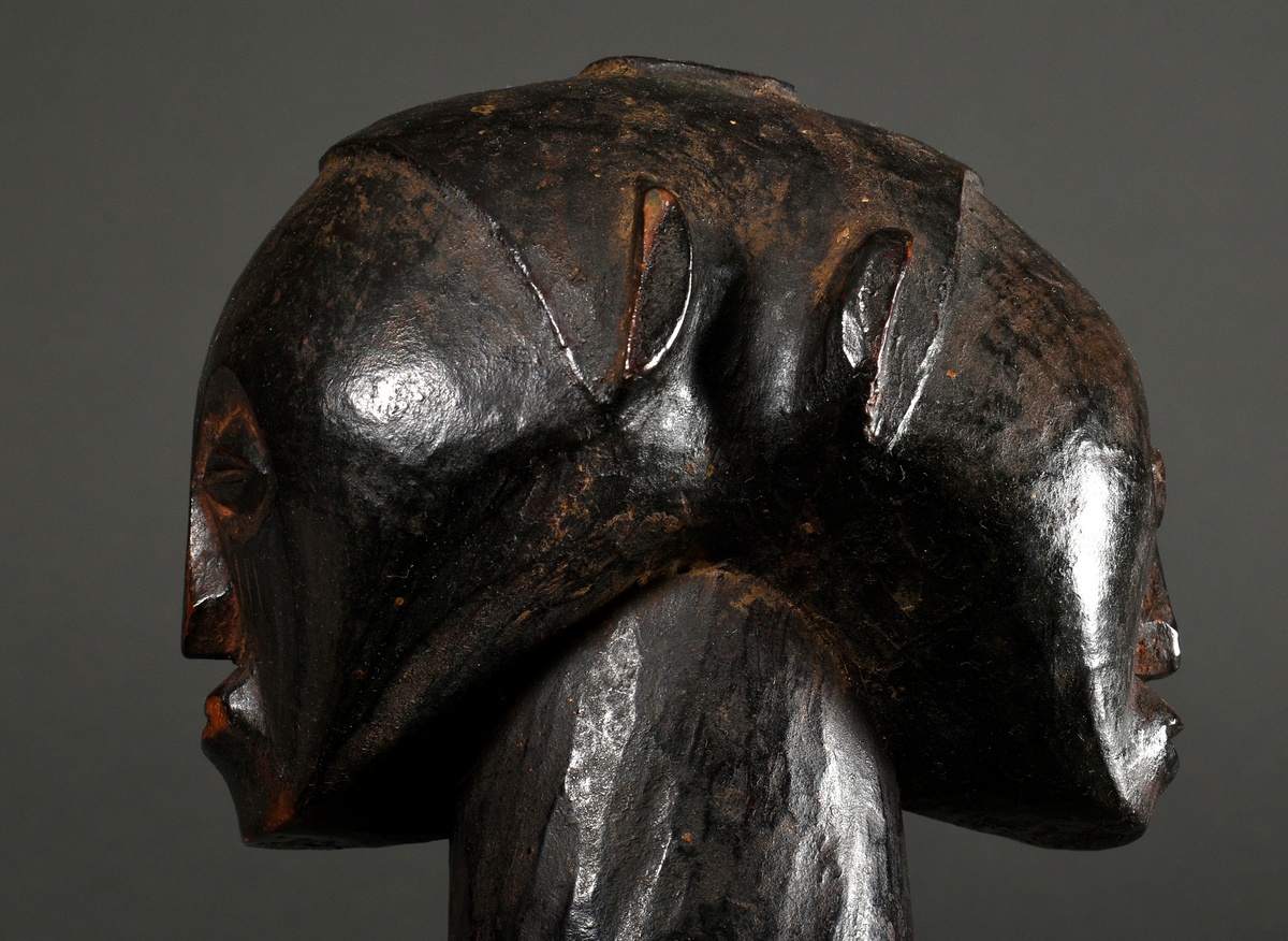 Figure of the Hemba, so-called "Kabeja Makua", Central Africa/ Congo (DRC), early 20th c., wood, ja - Image 8 of 13