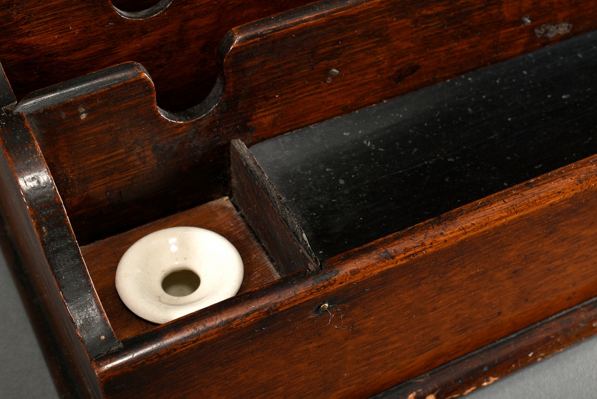 Oak standing collector for letters with porcelain inkwells and pen tray, around 1900, 24.5x39x22.5c - Image 2 of 5