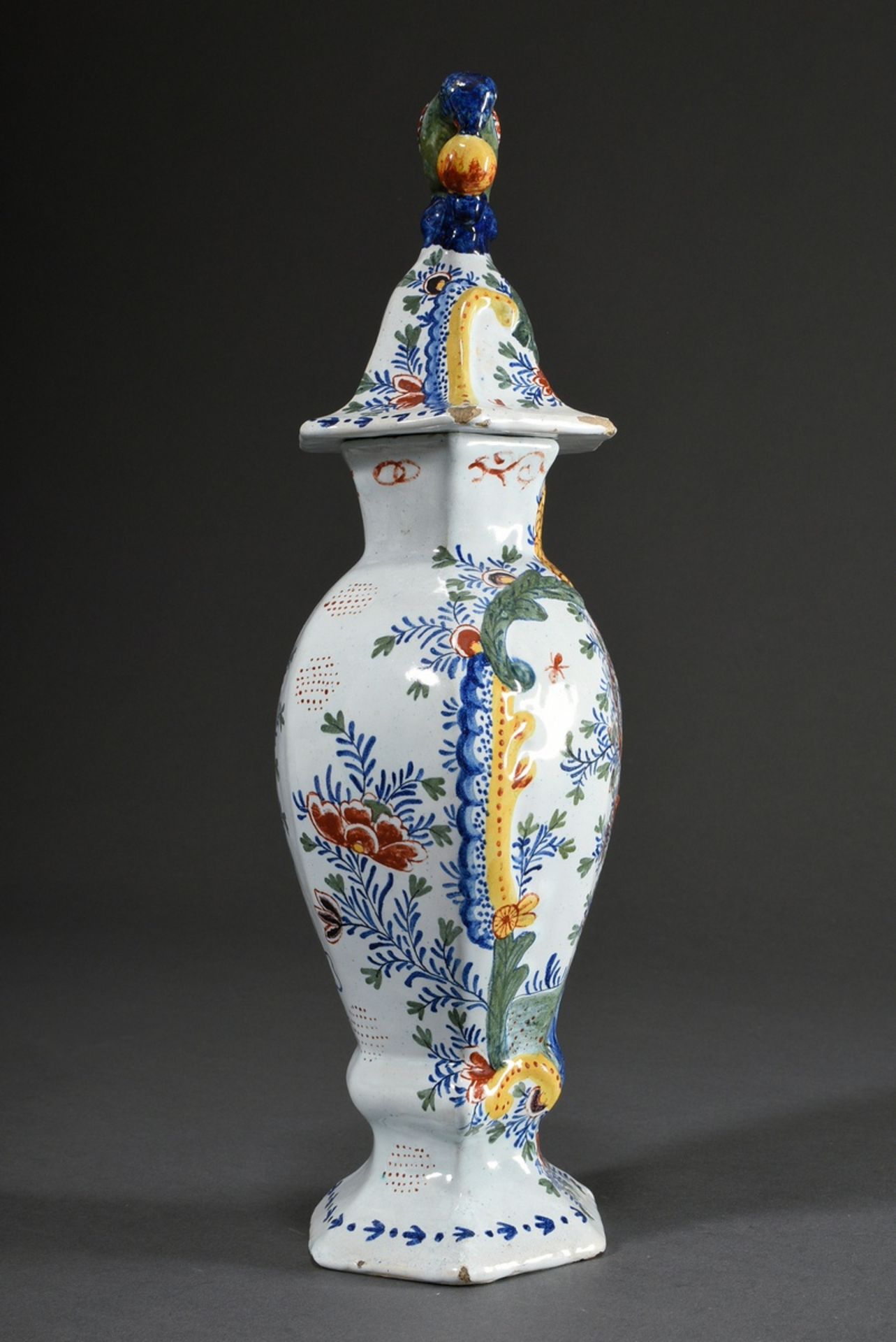 Antique Delft lid vase with polychrome painting and plastic. parrot on the lid, De Paeuw, C.J. Mess - Image 2 of 13