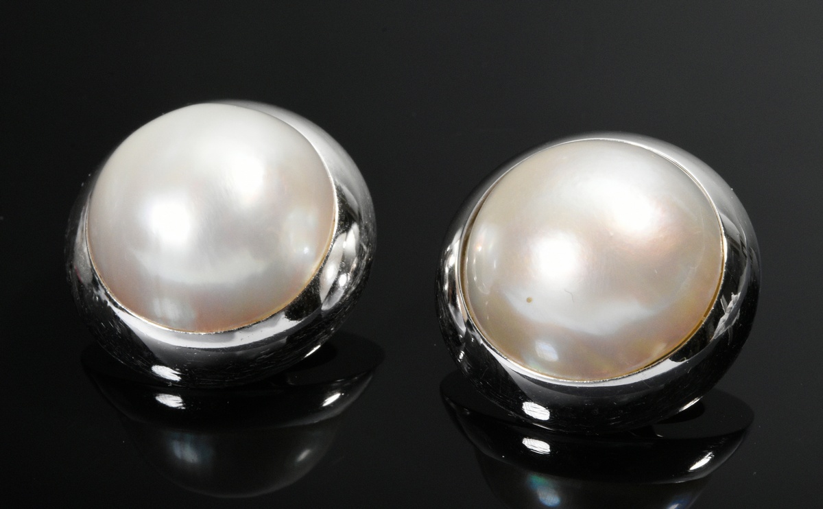 Pair of classic white gold 585 clip earrings with Mabé pearls, 15g, Ø 2.2cm