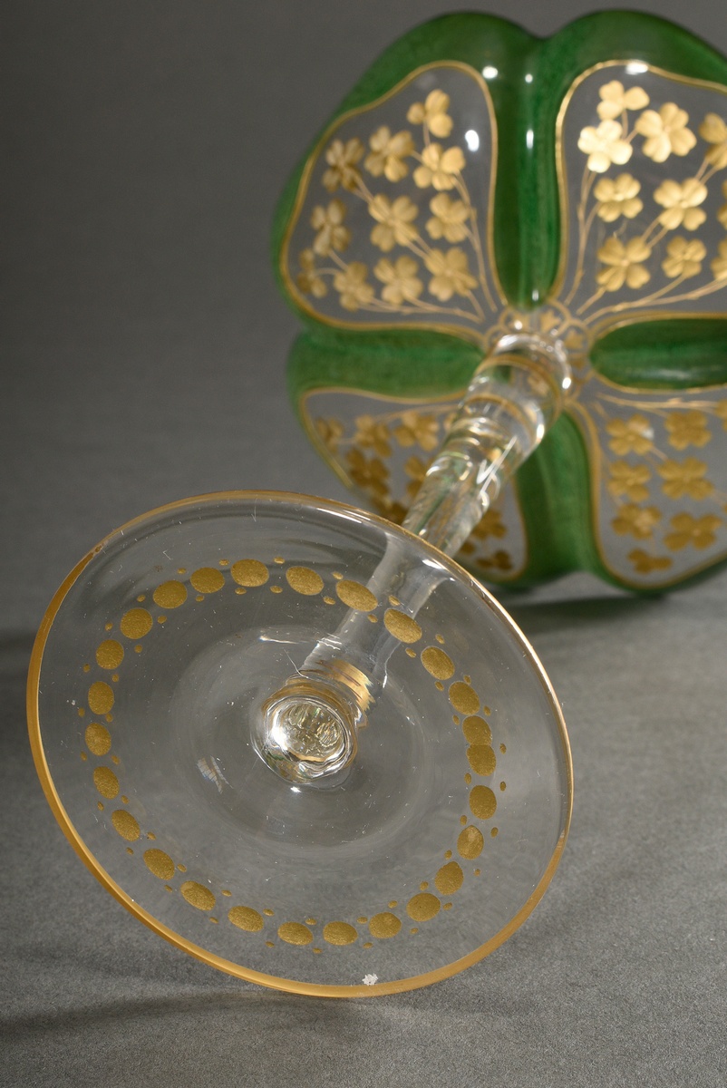 Elegant Art Nouveau tazza with engraved gold decoration ‘cloverleaves’ and green painting on a four - Image 7 of 7