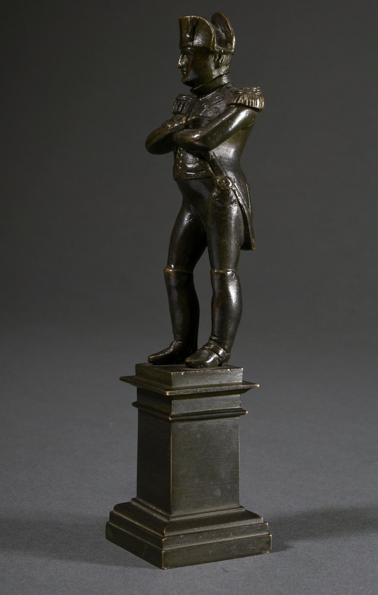 Bronze "Napoleon Bonaparte" on square pedestal, 19th c., patinated, h. 17cm (with base) - Image 5 of 6