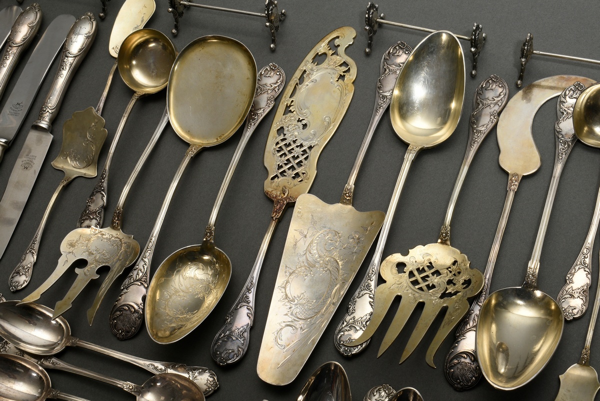 195 Pieces Neo-Rococo cutlery with rocailles and alloy monogram ‘RJH’, silver 800, 8420g (o. knives - Image 6 of 21