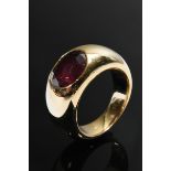 Solid yellow gold 750 band ring with oval faceted rhodolite (approx. 3.96ct), 14.8g, size 53, stron