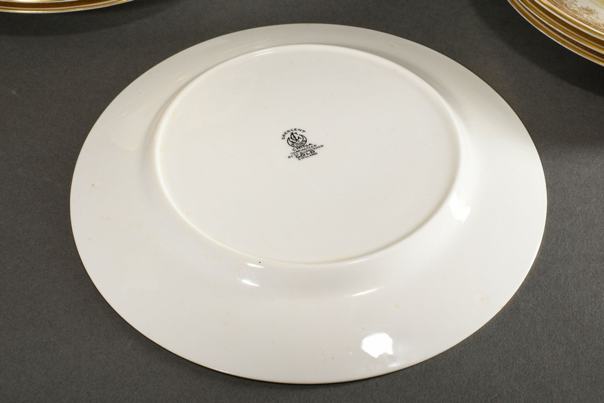 12 English Crescent & Sons fish plates with various delicate motifs: "Codfish, 2xTench, Pixe, Macke - Image 7 of 8