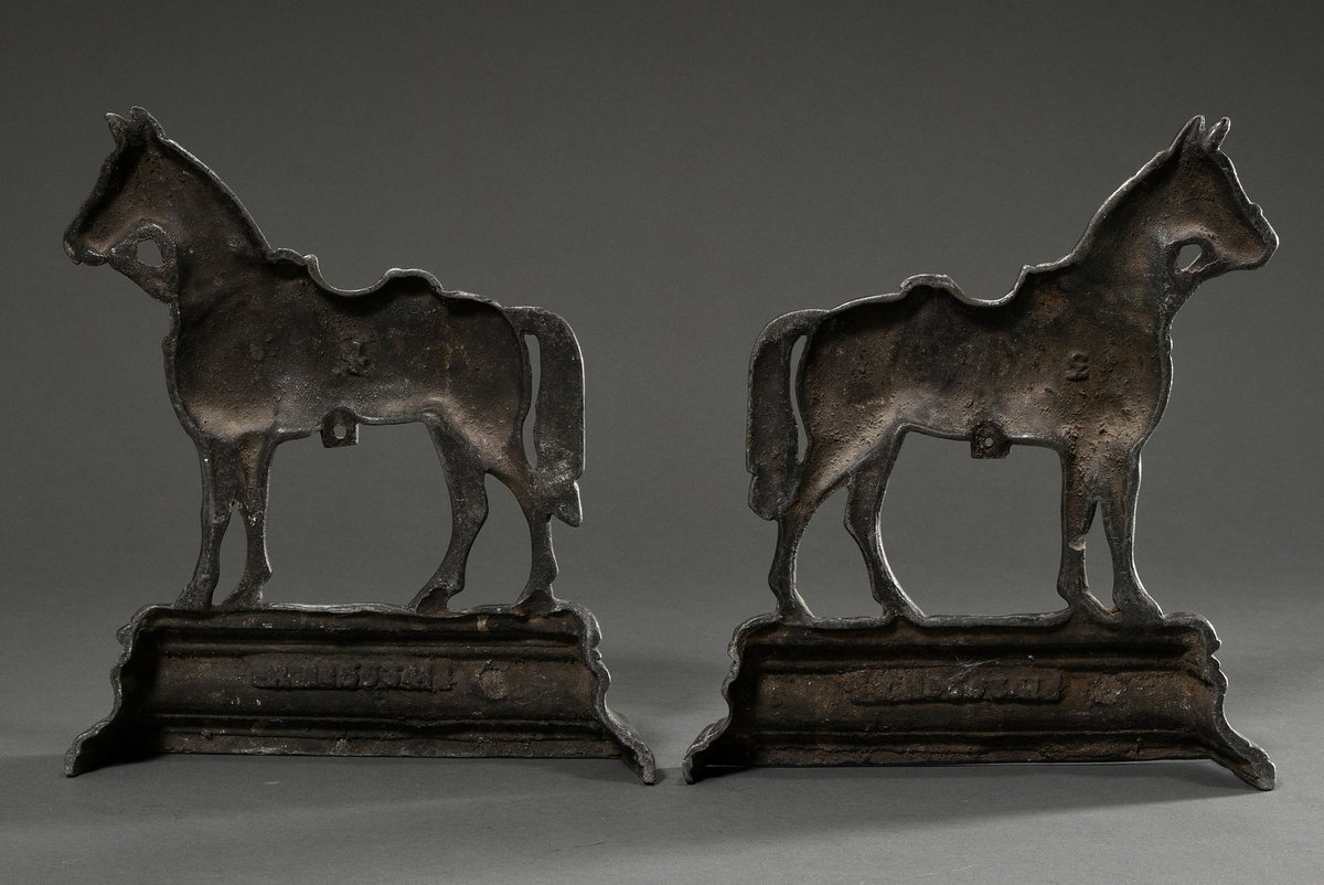 Pair of cast metal doorstops ‘Bridled and saddled horses’, R.No 55341, England around 1890, 32.5x25 - Image 4 of 6