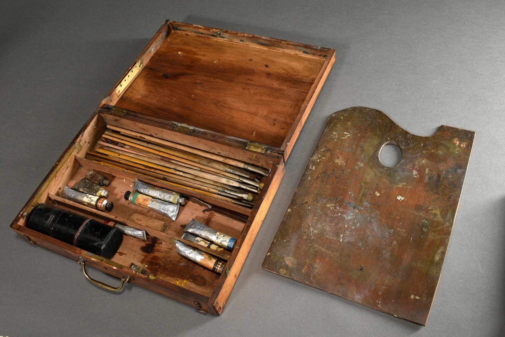 2 Various decorative artist's utensils: paint box with integrated palette, old paint tubes, brushes - Image 5 of 13