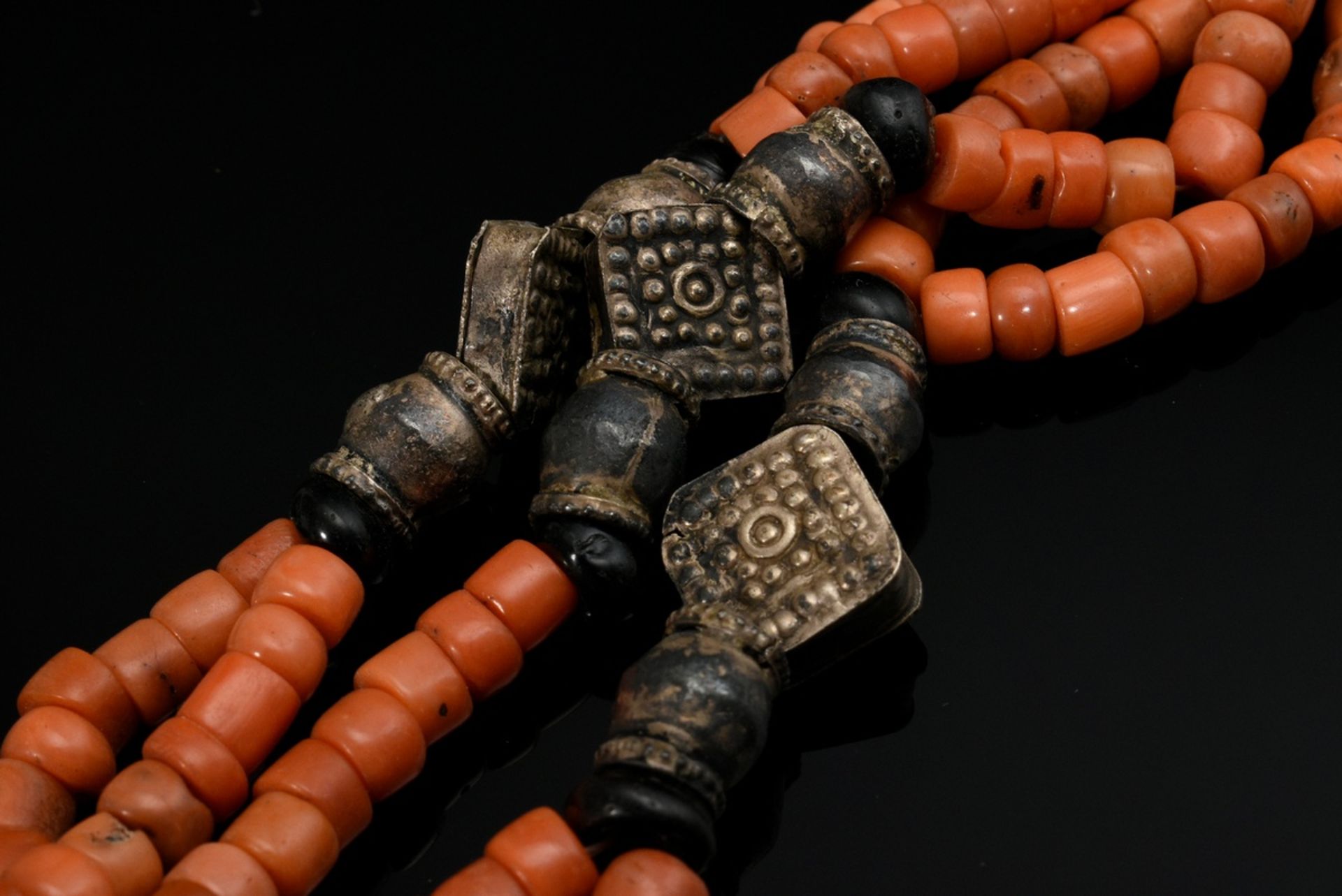 Tajik wedding necklace of 5 alternating strands of coral and 3 strands of silver and glass beads wi - Image 4 of 6