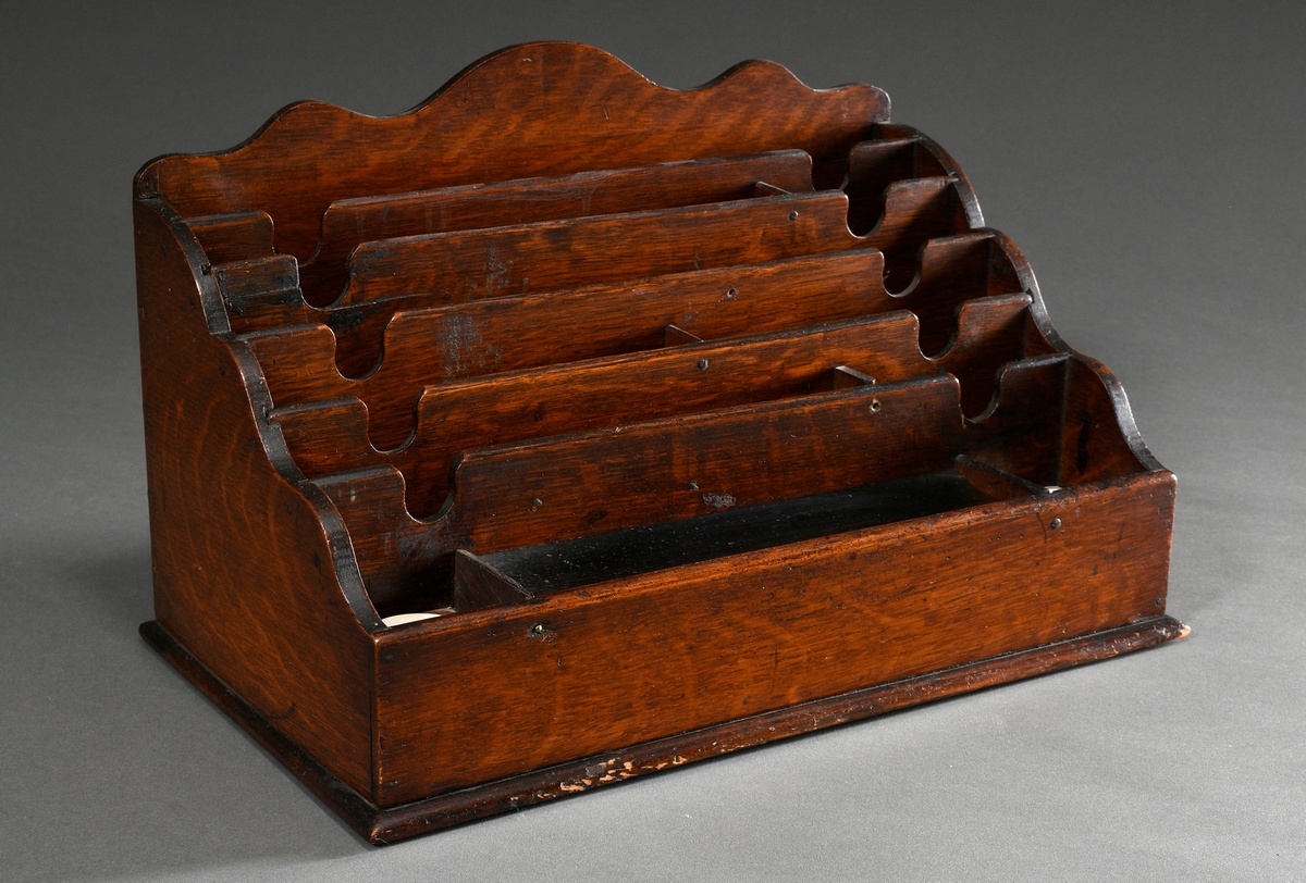 Oak standing collector for letters with porcelain inkwells and pen tray, around 1900, 24.5x39x22.5c