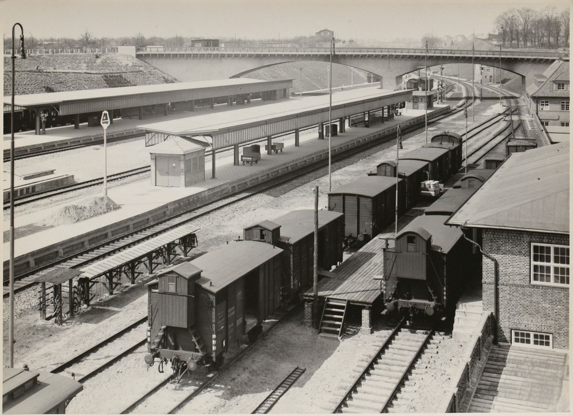 31 Renger-Patzsch, Albert (1897-1966) "Beton- und Brückenbau", Fotografien, verso gestempelt, 14x c - Bild 8 aus 19