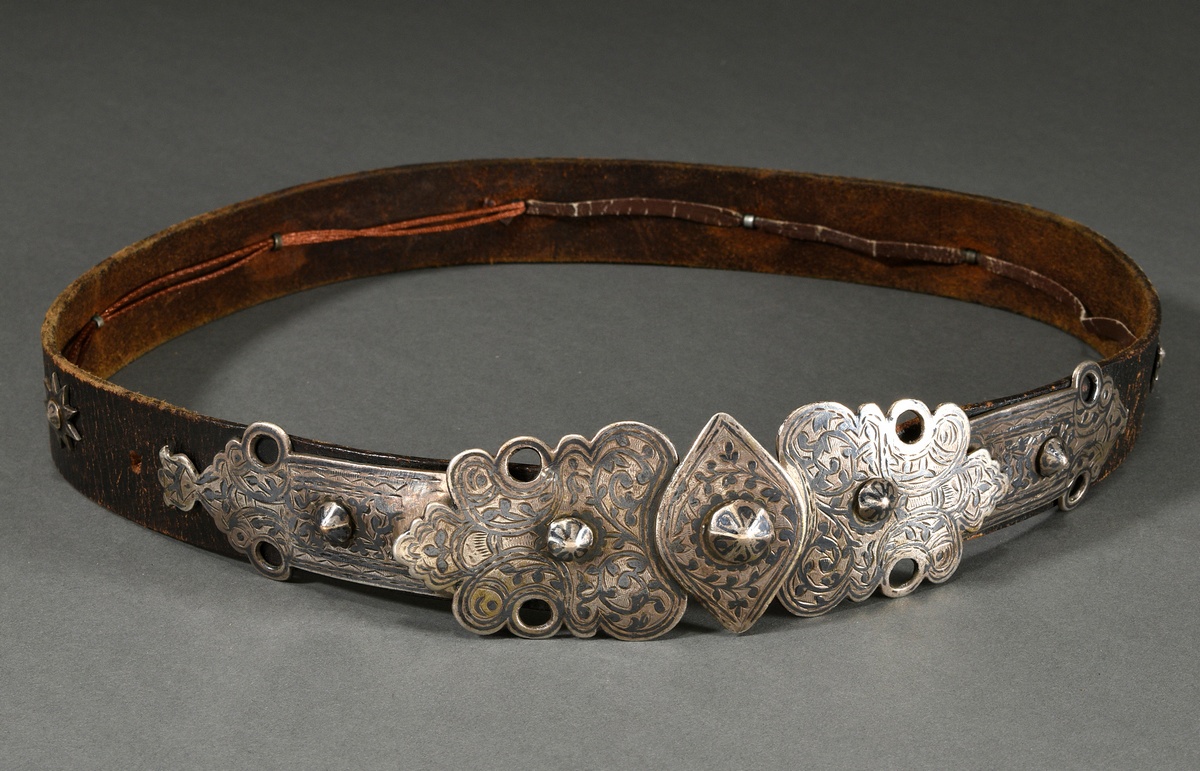 Caucasian belt with tendril decoration in niello work as well as chasing and rivets on the buckle, 