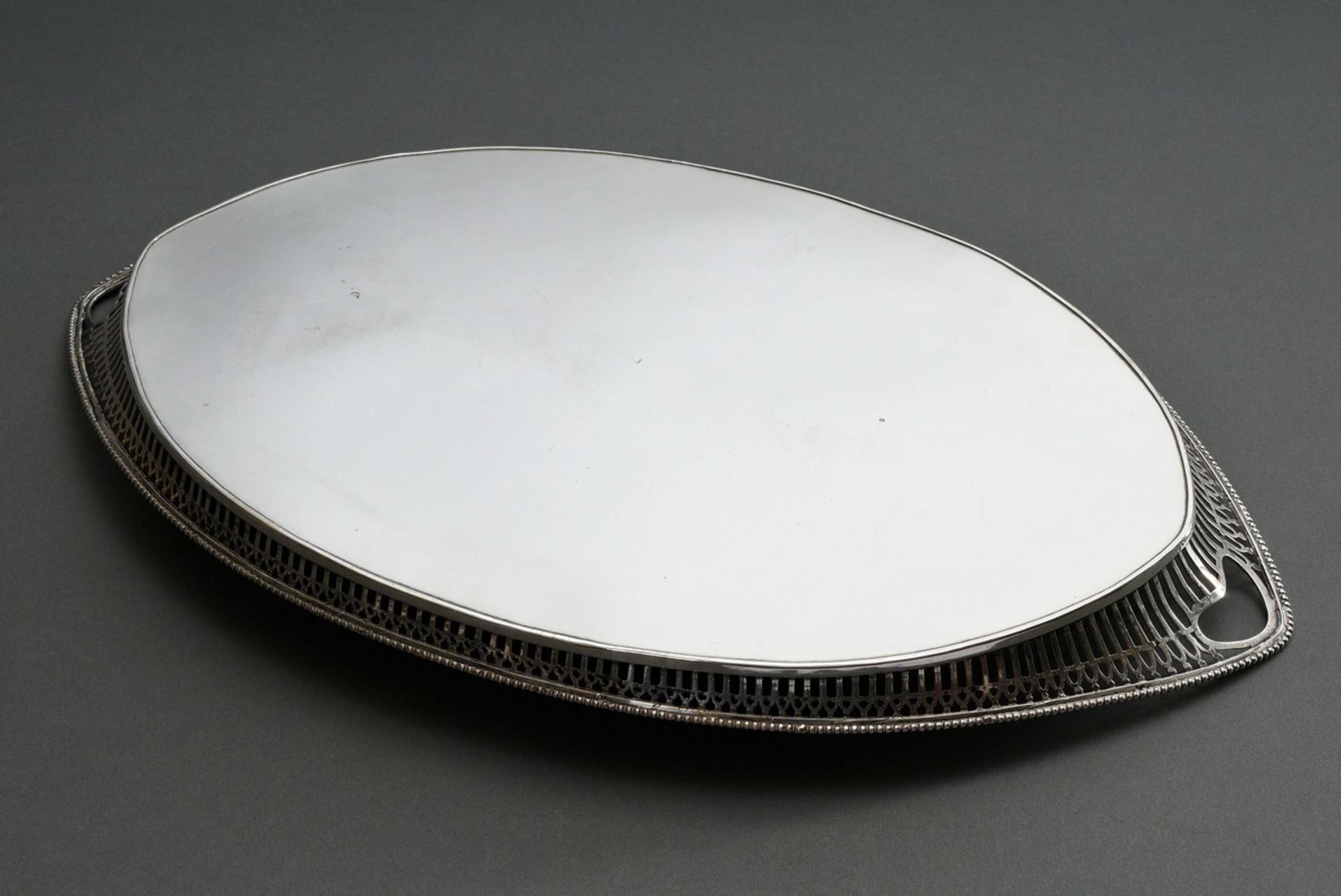 Dutch tray with lattice opening and beaded rim, MM: JdV (?), year mark 1915, silver 833, 1480g, 56x - Image 2 of 5