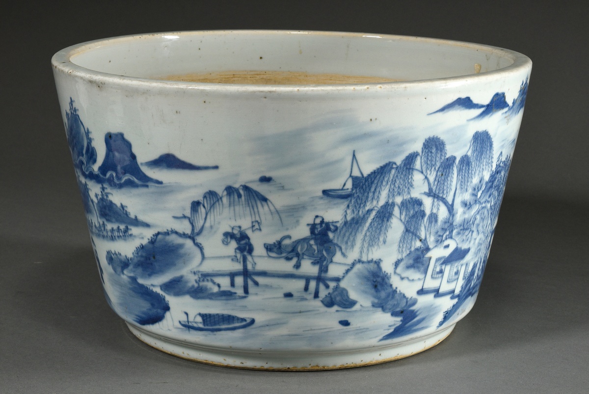 Large porcelain cachepot with surrounding blue painting decoration "Wide landscape with staffage",  - Image 2 of 6