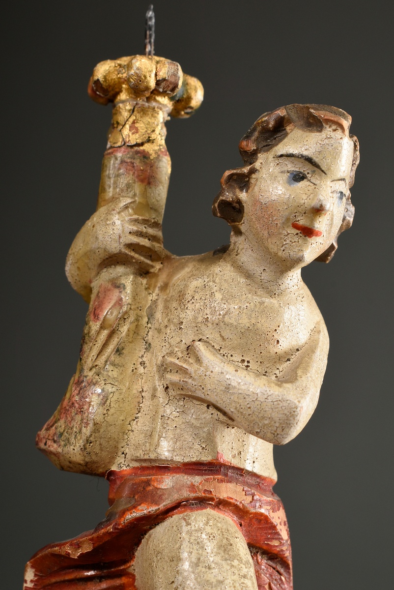 Pair of small candlestick angels in baroque style, carved and painted wood, South Tyrol or Northern - Image 3 of 4