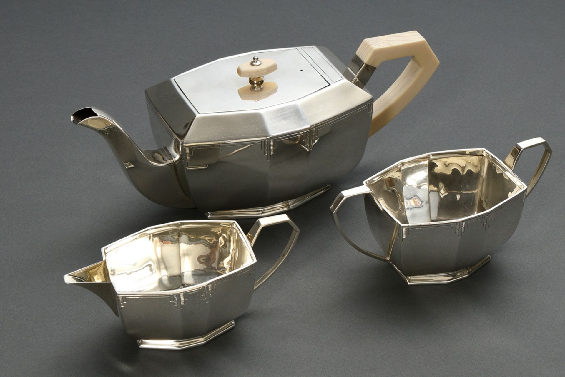 3 Piece Art Deco tea set in geometric abstract form: Pot with ivory knob and handle and 2 parts sug - Image 2 of 8