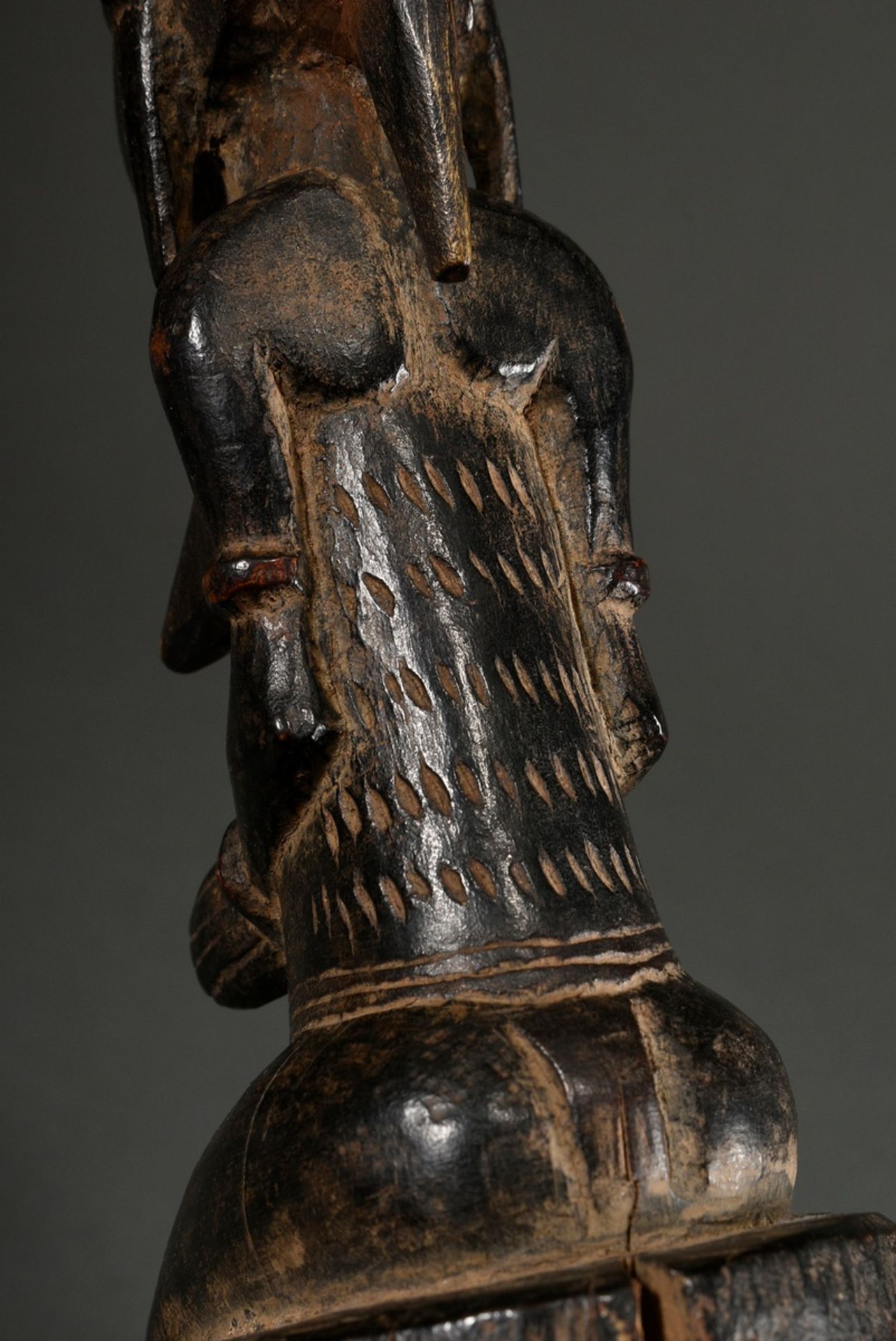 Kleine weibliche "Tugubele" Figur der Senufo, West Afrika/ Elfenbeinküste, 1. Hälfte 20.Jh., Frau a - Bild 5 aus 11