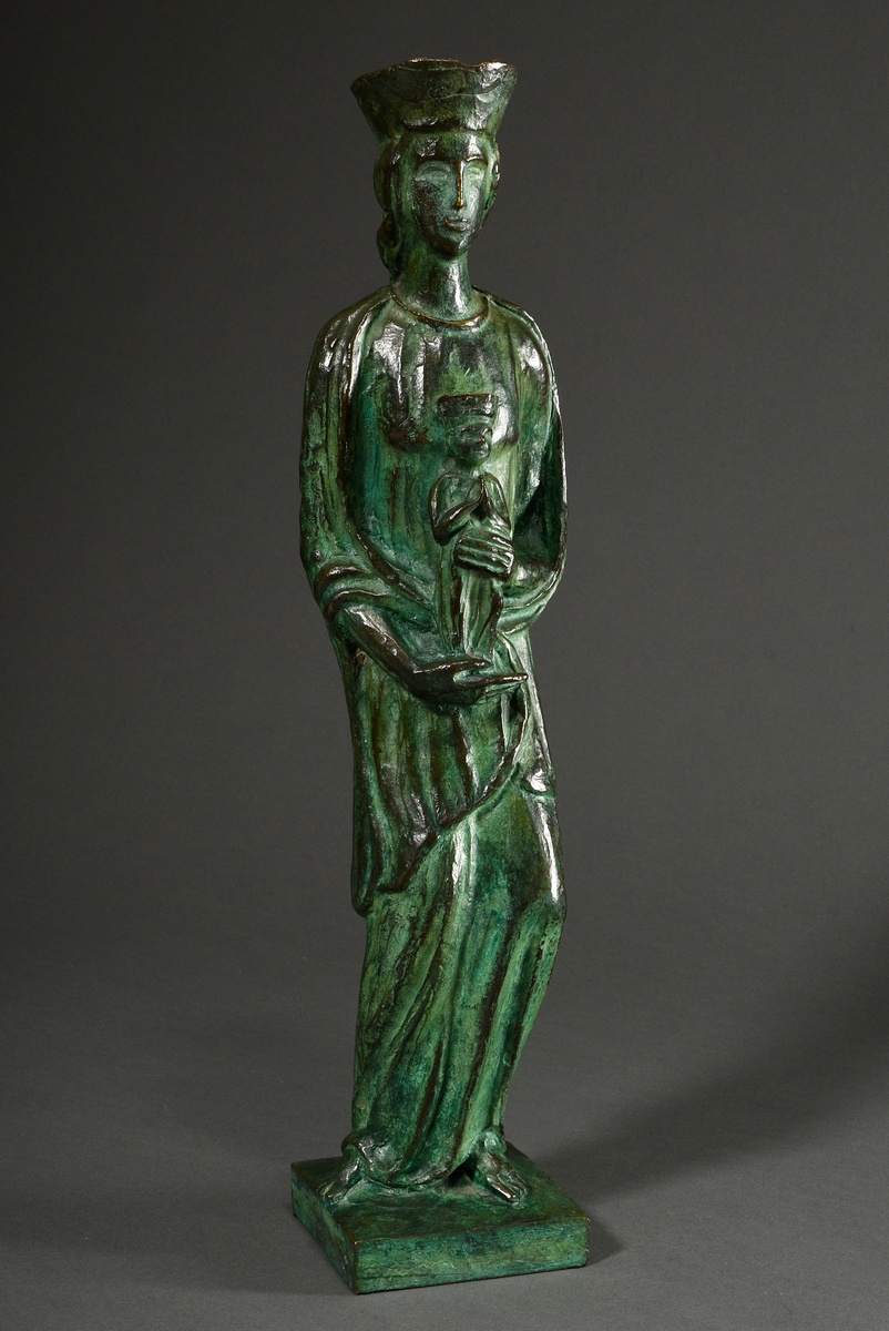 Figure of the Virgin and Child, green patinated bronze, base sign. Barnes (?), 20th century, h. 48c