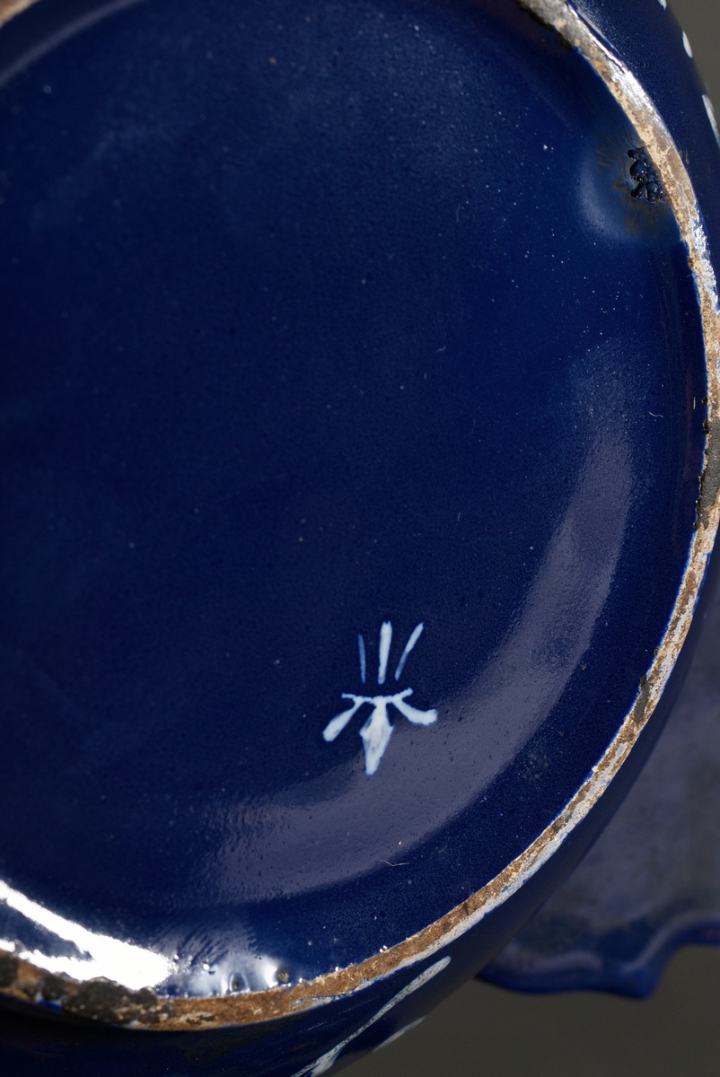 Rare French faience écuelle or woman in childbed bowl with shield-shaped handles, curved lid and pl - Image 6 of 7