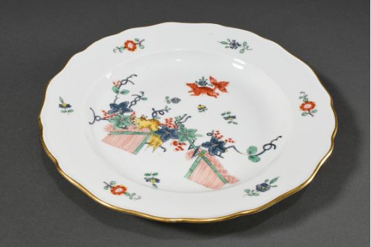 Meissen plate ‘Fliegendes Eichhörnchen’ with gold rim, Neuer Ausschnitt, late 19th c., Ø 24.5cm, ve - Image 1 of 5